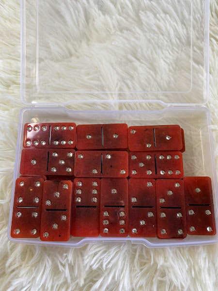 Dominos Set Red