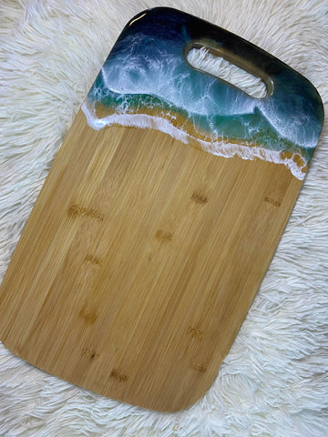 Large Roundtop with handle Cutting board